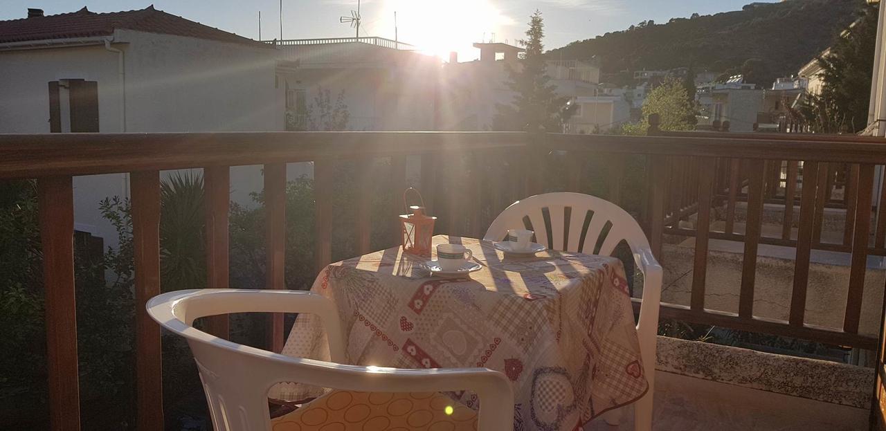 Ilios Apartments Poros Town Екстер'єр фото